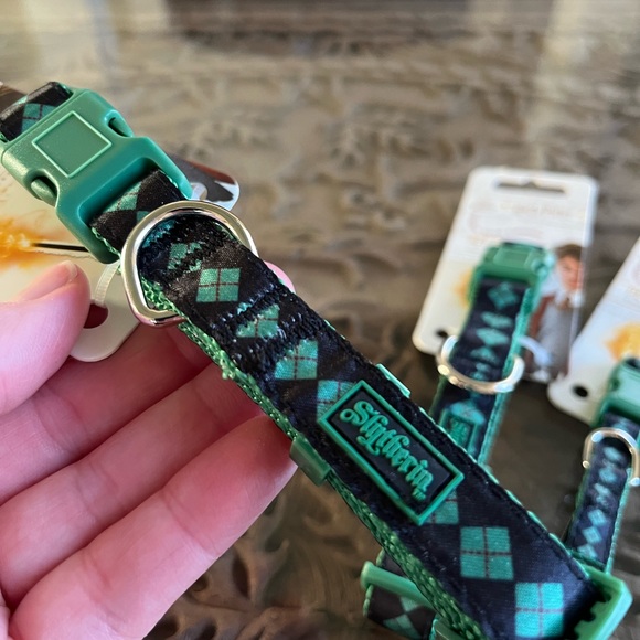 Slytherin Dog Collar - Size Small - Picture 3 of 4